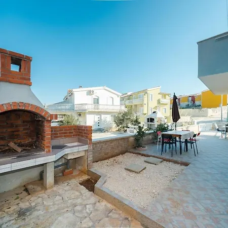 Apartamento Pavlovic Vir